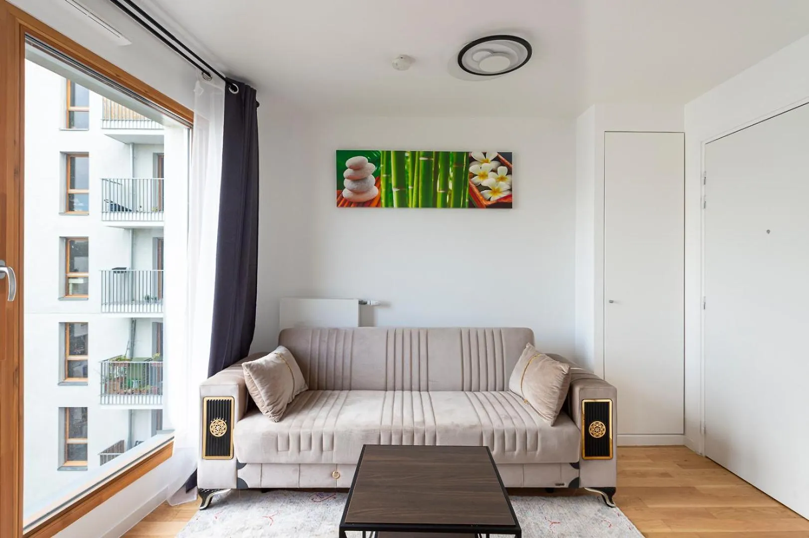Cosy 19e La *